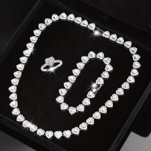 Conjunto CVNANA de 3 Peças com Colar, Pulseira e Anel de Coração